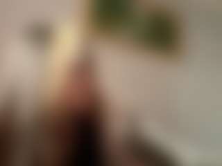 Mia's Live Sex Cam Show