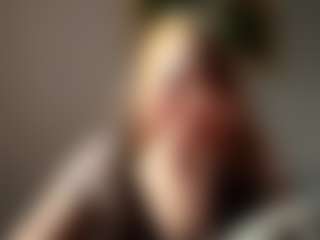 Mia's Live Sex Cam Show