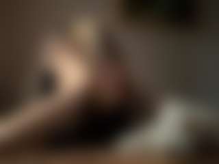 Mia's Live Sex Cam Show
