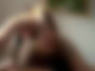 Live cam show with Mia - Lush Blonde Hair on madthumbs