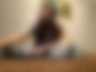 Live cam show with Mia - New Foot Fetish on Camsoda Late Night