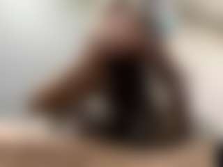 Mia's Live Sex Cam Show