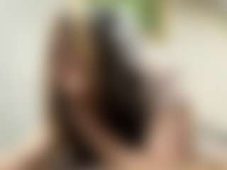 Mia's Live Sex Cam Show