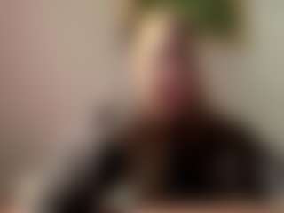 Mia's Live Sex Cam Show