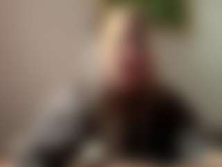 Mia's Live Sex Cam Show