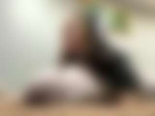 Mia's Live Sex Cam Show