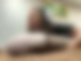 Mia's Live Sex Cam Show