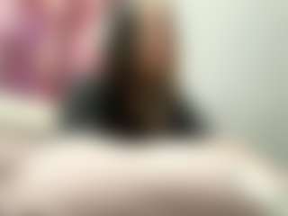 Mia's Live Sex Cam Show