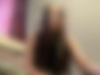 Mia's Live Sex Cam Show