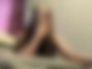 Mia's Live Sex Cam Show