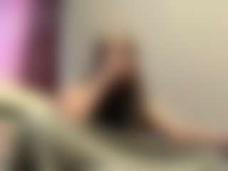 Mia's Live Sex Cam Show