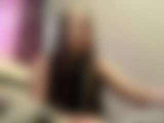 Mia's Live Sex Cam Show