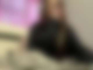 Mia's Live Sex Cam Show