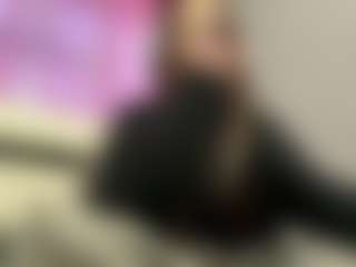Mia's Live Sex Cam Show