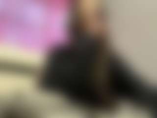 Mia's Live Sex Cam Show