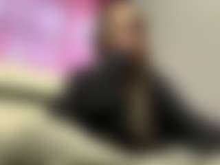 Mia's Live Sex Cam Show