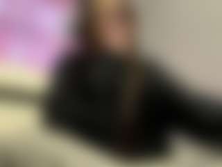 Mia's Live Sex Cam Show