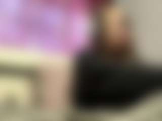 Mia's Live Sex Cam Show