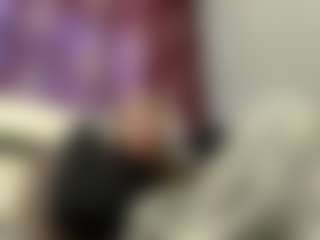 Mia's Live Sex Cam Show