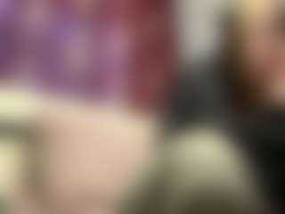 Mia's Live Sex Cam Show