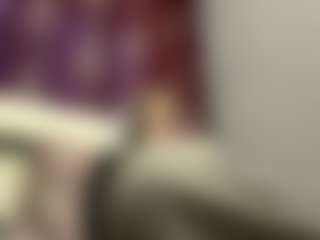 Mia's Live Sex Cam Show