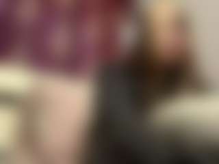 Mia's Live Sex Cam Show