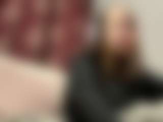 Mia's Live Sex Cam Show