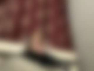 Mia's Live Sex Cam Show