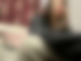 Mia's Live Sex Cam Show