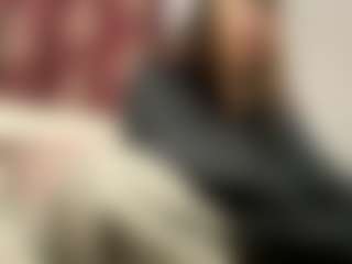 Mia's Live Sex Cam Show