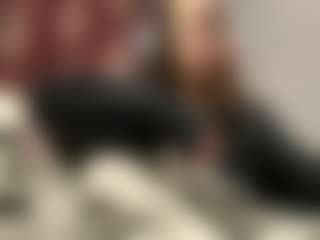 Mia's Live Sex Cam Show