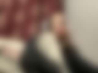 Mia's Live Sex Cam Show