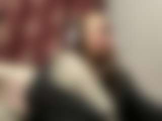 Mia's Live Sex Cam Show