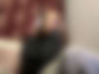 Mia's Live Sex Cam Show