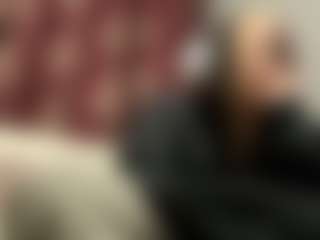 Mia's Live Sex Cam Show