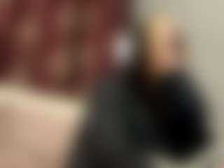 Mia's Live Sex Cam Show