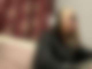 Mia's Live Sex Cam Show