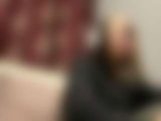 Mia's Live Sex Cam Show