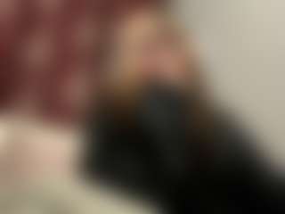 Mia's Live Sex Cam Show