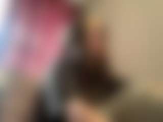 Mia's Live Sex Cam Show