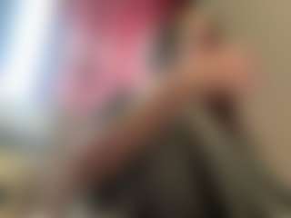 Mia's Live Sex Cam Show