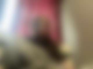 Mia's Live Sex Cam Show