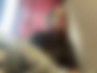 Mia's Live Sex Cam Show