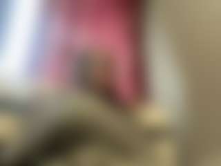 Mia's Live Sex Cam Show