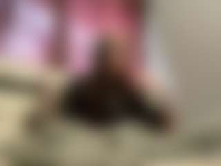 Mia's Live Sex Cam Show