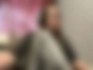 Mia's Live Sex Cam Show