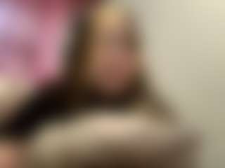 Mia's Live Sex Cam Show