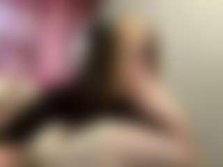 Mia's Live Sex Cam Show