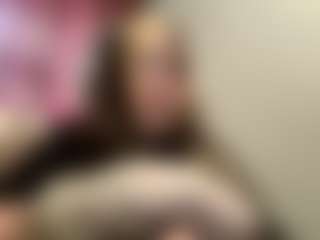 Mia's Live Sex Cam Show