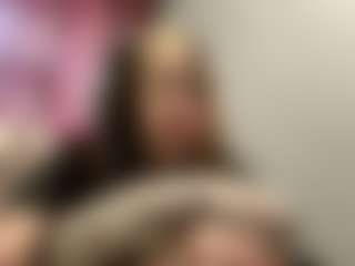 Mia's Live Sex Cam Show
